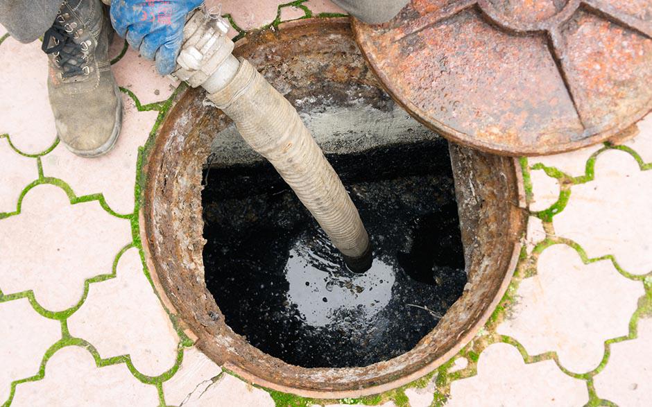 comment déboucher son wc Gouvieux